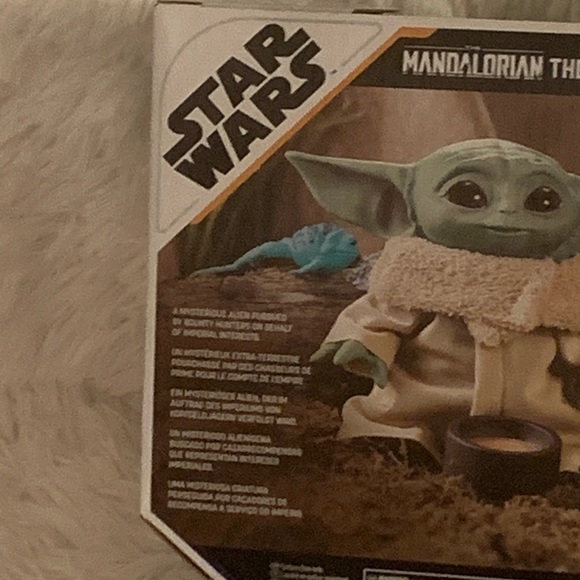 Star Wars Mandalorian The Child Talking Plush Doll - Picture 6 of 11